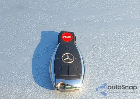 2007 Mercedes-Benz Clk 350 from USA, damaged, VIN WDBTJ56H57F221233